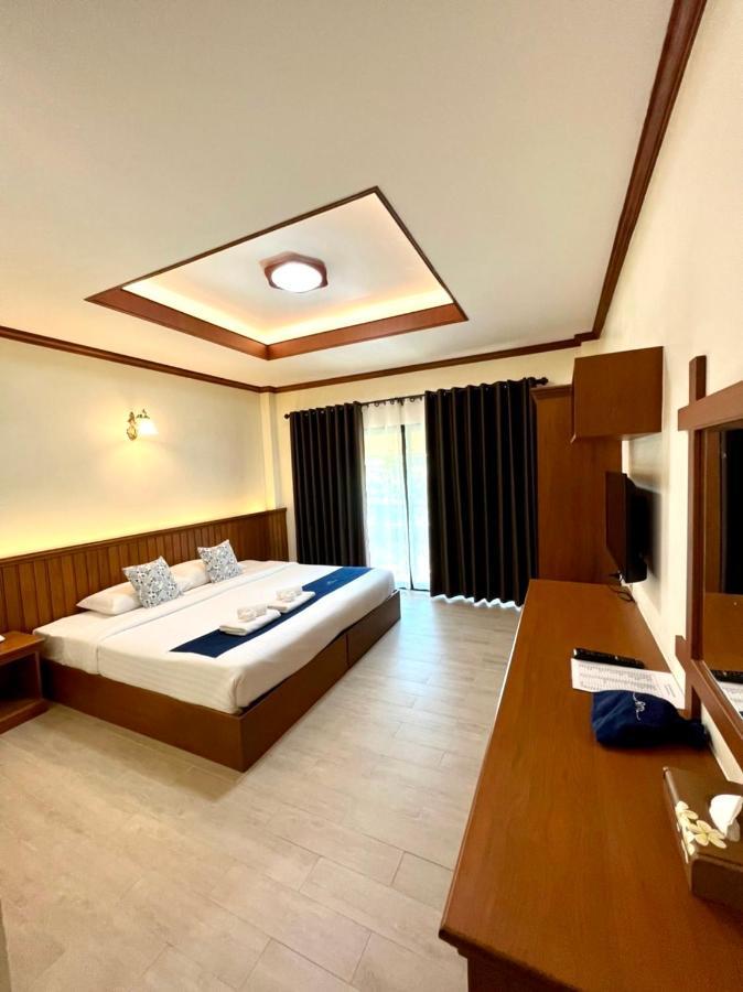 Huen Him Kong Hotel Phrae Exterior foto
